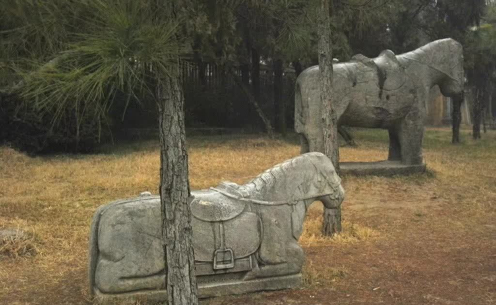 李贤墓.jpg