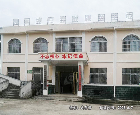 侯家坡村.jpg
